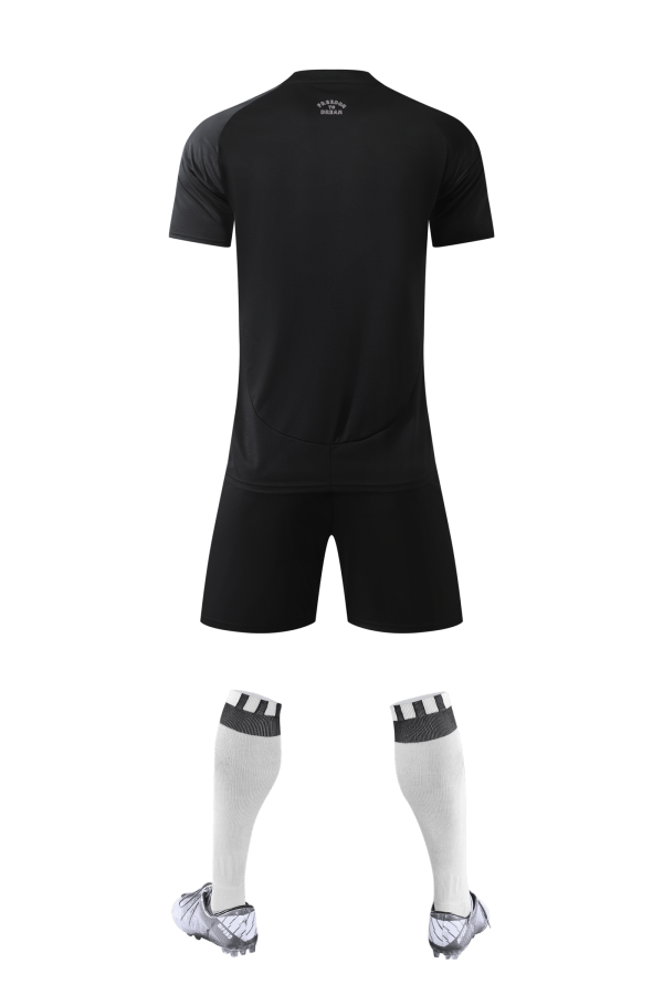 2024/2025 Training Suit - Image 3